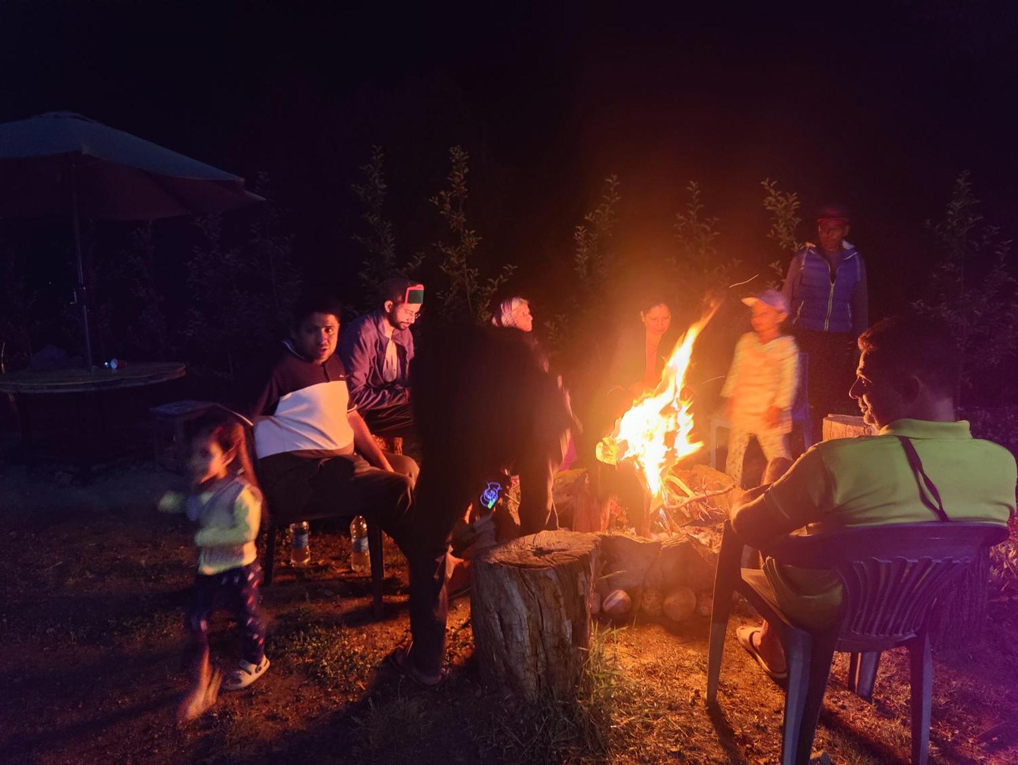 קאלפה Silk Route Home Stay מראה חיצוני תמונה